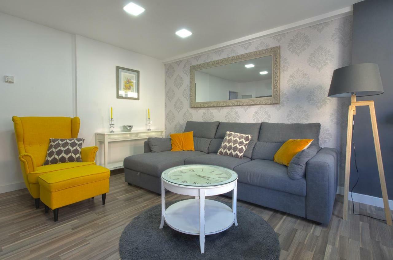 Apartment Ronda Sant Antoni Girona Zewnętrze zdjęcie